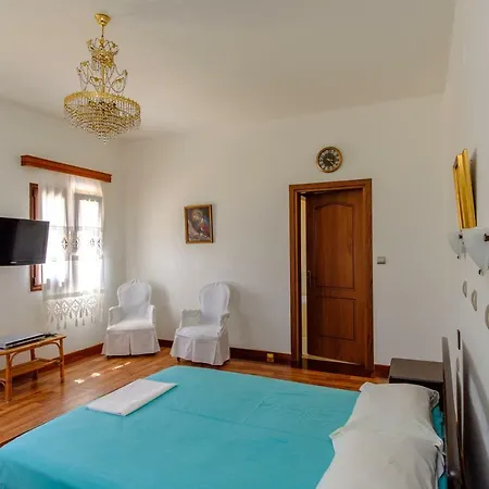 Prázdninový dům Syros-vari *