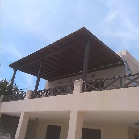 Syros-vari Tatil Evi